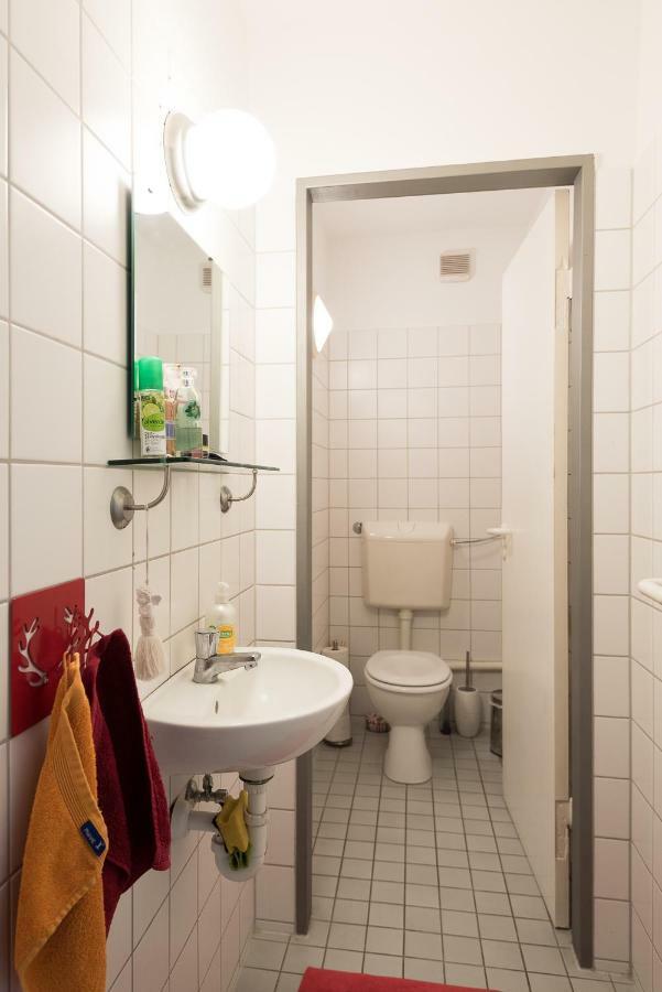 Apartment In Der Yogaschule Cologne Exterior photo