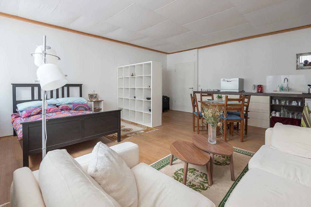 Apartment In Der Yogaschule Cologne Exterior photo