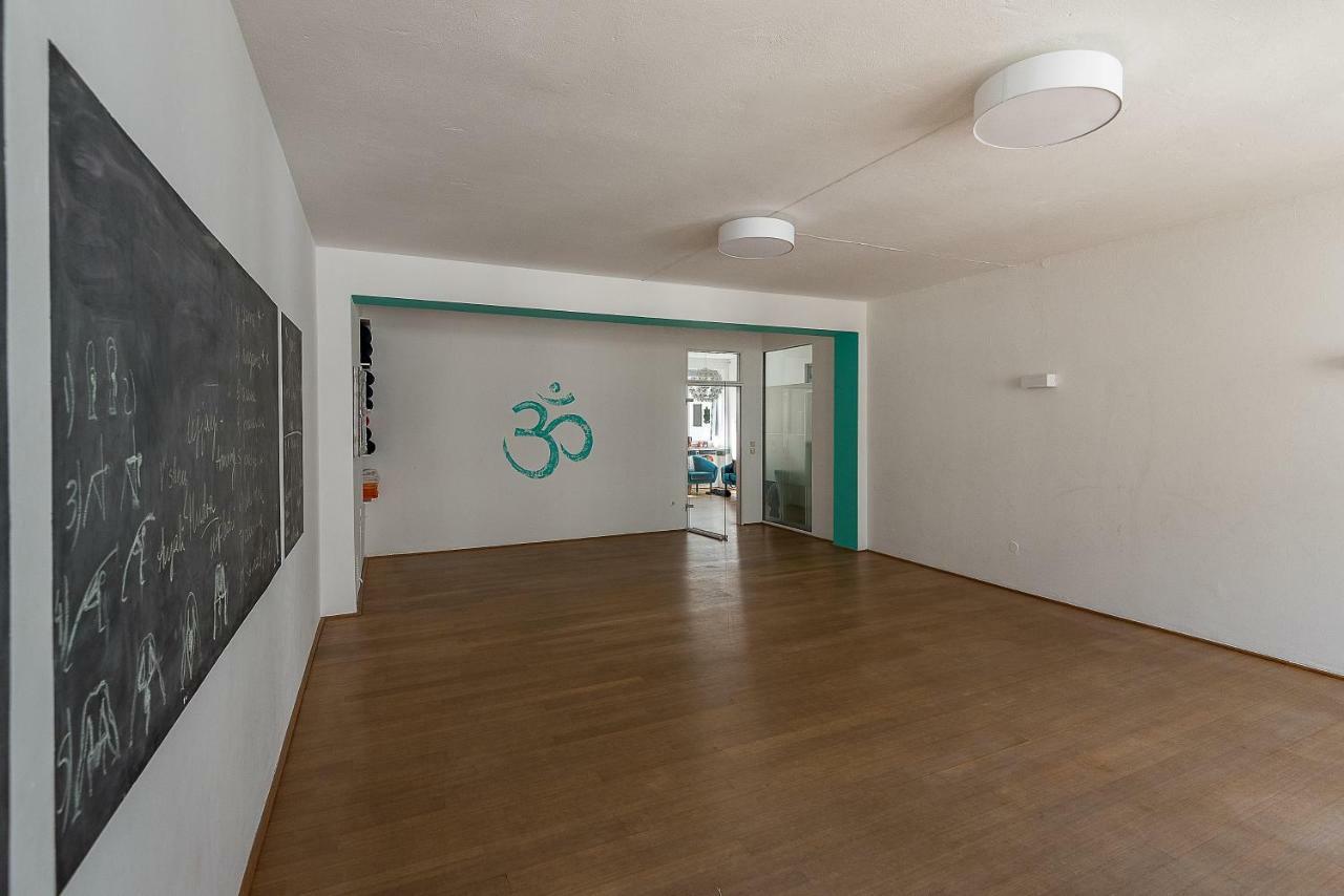 Apartment In Der Yogaschule Cologne Exterior photo
